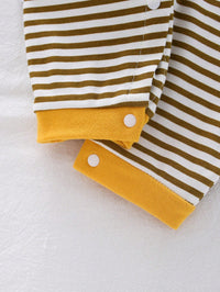 Jumpsuit Lengan Panjang Kancing Depan Motif Huruf Bayi Baru Lahir 1 Pcs