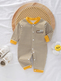 Jumpsuit Lengan Panjang Kancing Depan Motif Huruf Bayi Baru Lahir 1 Pcs