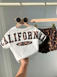 SHEIN 2pcs/Set Unisex Baby Leopard Print Black Short Sleeve T-Shirt Knit Top And Shorts Set,Spring/Summer Boy Clothes,Outfits,