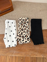 SHEIN 3pcs Baby Girl Knitted Solid Color, Floral & Leopard Print Coordinated Casual Outfit Set