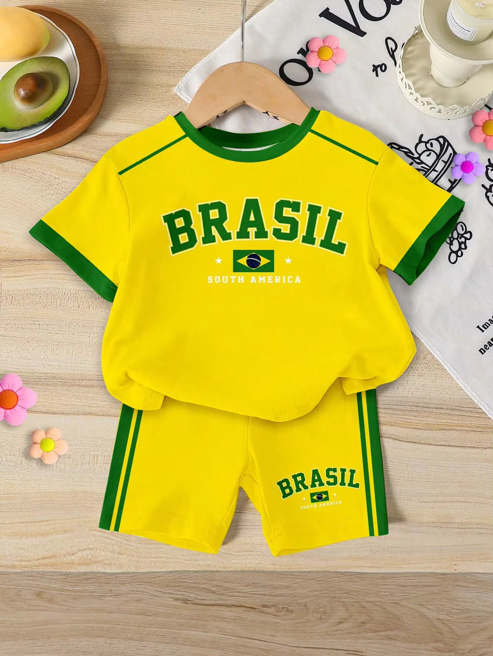 Set Kaos Leher Bulat dan Celana Pendek Garis Bayi Perempuan 2 Pcs