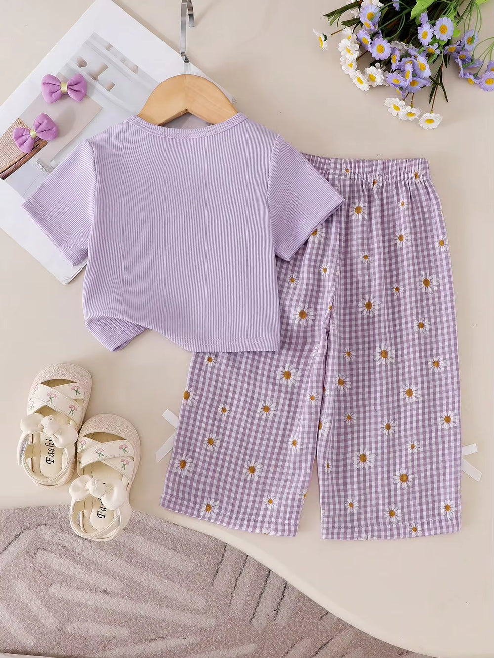 Set Kaos Bertekstur Hiasan Bunga 3D dan Celana Panjang Bayi Perempuan 2 Pcs