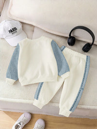 SHEIN 2pcs Baby Boys Casual 3D Letter Print Crew Neck Fleece Sweatshirt And Matching Fleece Sweatpants Set, Suitable For Autumn/Winter