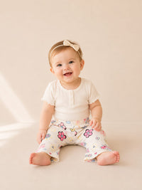 Kira 🦄 Floral & Heart Flare Pants 4-Piece Set